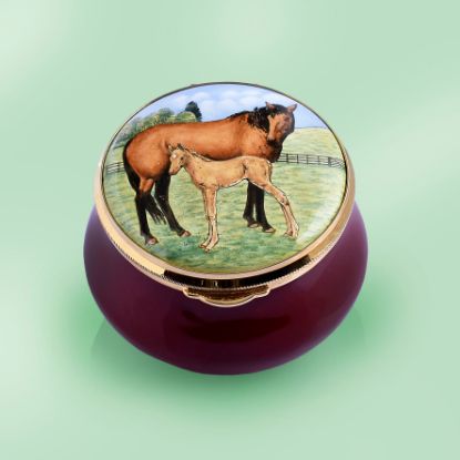 Picture of Mother and Foal Horses Enamel