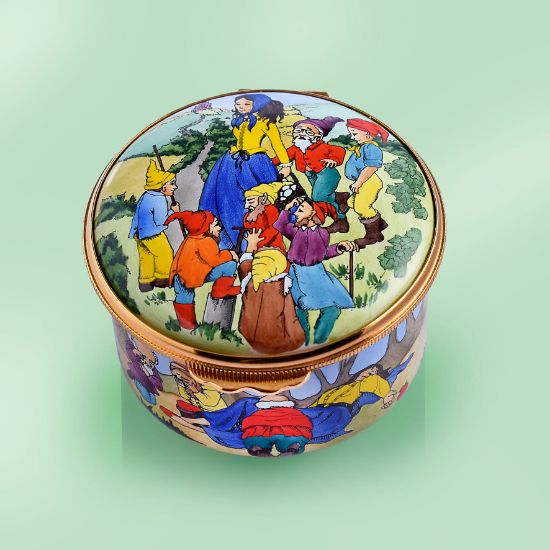 Picture of Snow White Exclusive Enamel