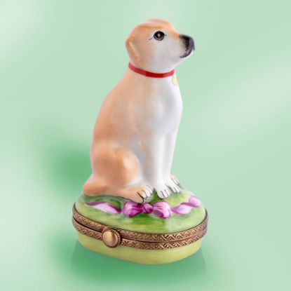 Picture of Limoges Yellow Lab Sitting Box