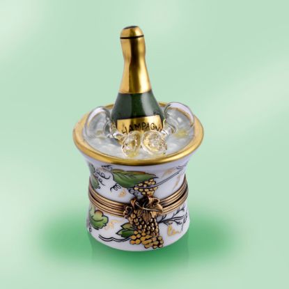 Picture of Limoges Champagne with Ice and Flutes in Buclek with Grapes Box