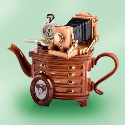 Picture of Photographer Teapot