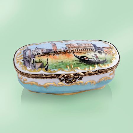 Picture for category Limoges Exclusive Boxes