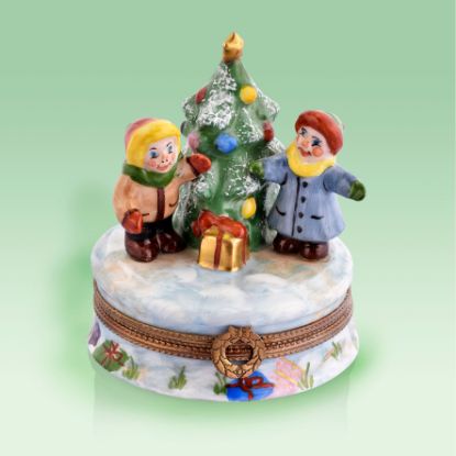 Picture of Limoges Children with Christmas Tree and Gold Gift Box