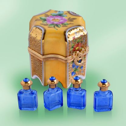 Picture of Limoges Imperial Gold Perfume Chest with Flowers and 4 Blue Bottles  