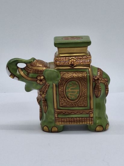 Picture of Limoges Jade Elephant Box