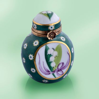 Picture of Lily of the Valley Medallion  on Green Bottle Box